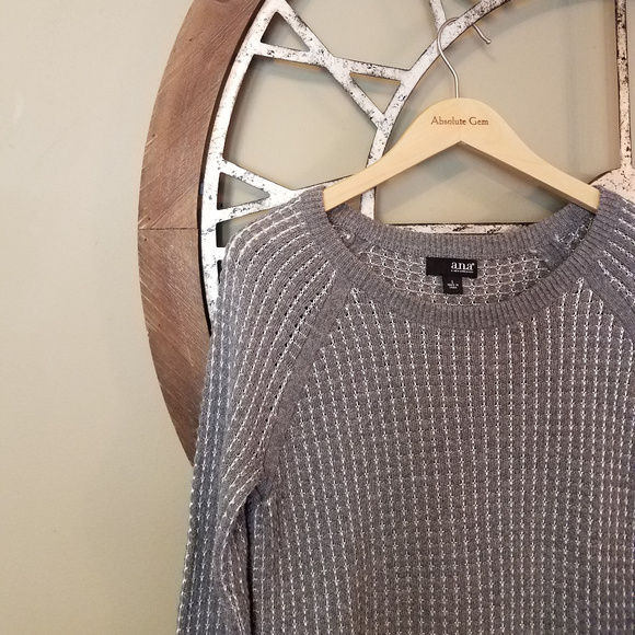 a.n.a. Gray Knit Crew Neck Pullover cozy fall winter long sleeved Sweater Small - Picture 1 of 8